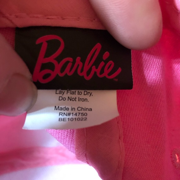 💕 TRADED💕Barbie Pink embroidered snapback hat - Picture 4 of 5